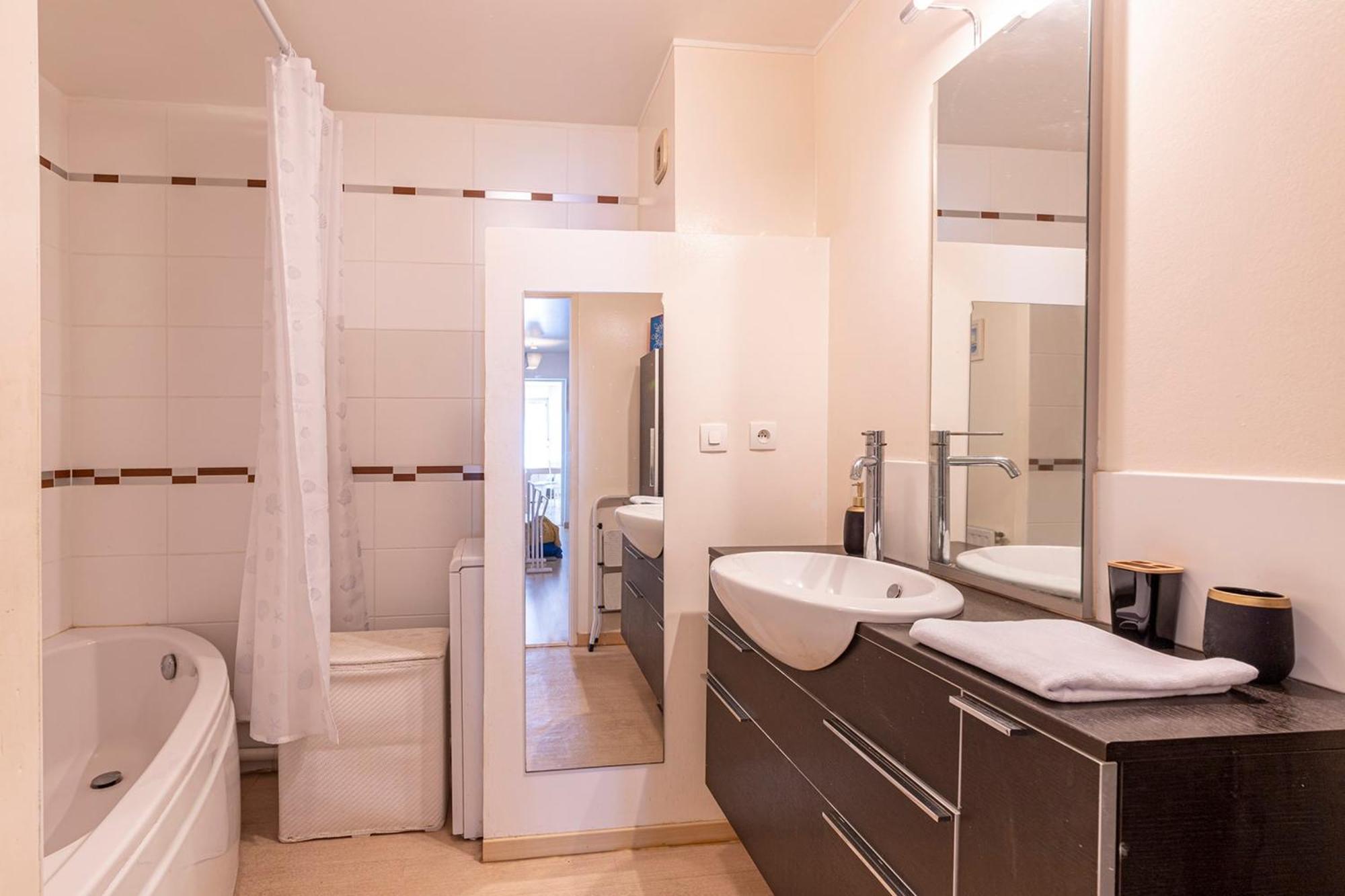 Le Galilee Wifi Balcon Apartment Angers Ngoại thất bức ảnh